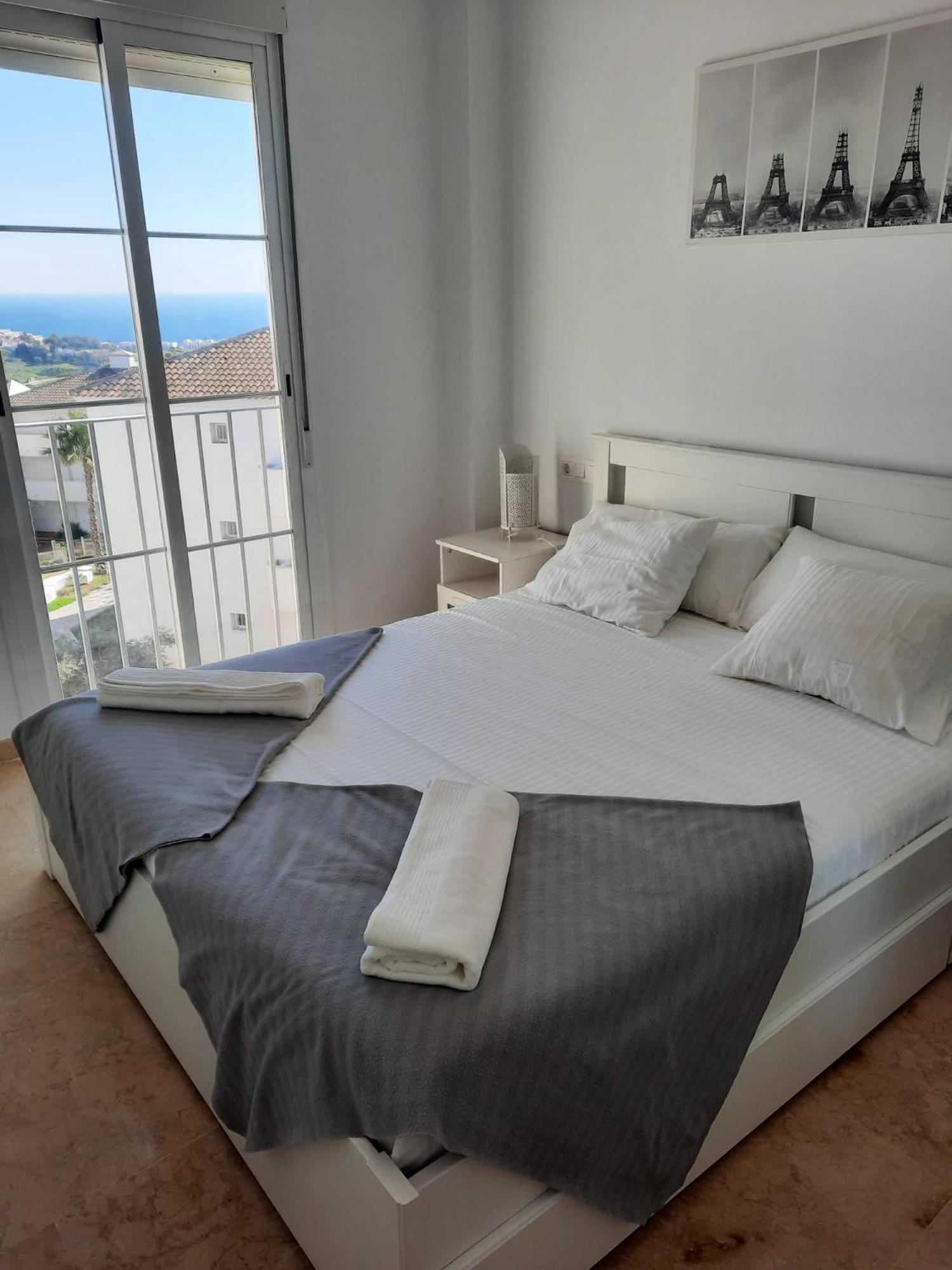 Small Oasis Nelson Mandela Apartment With Sea View, Two Bedrooms, Parking, Terrace And Pool 马尼尔瓦 外观 照片